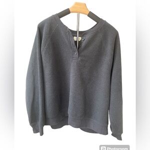 Women’s Universal Thread Long Sleeve Lightweight Faux Shearling Henley Shirt